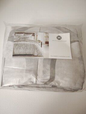 Luxury NIP Hotel Collection "Primativa" Full/Queen Duvet Cover